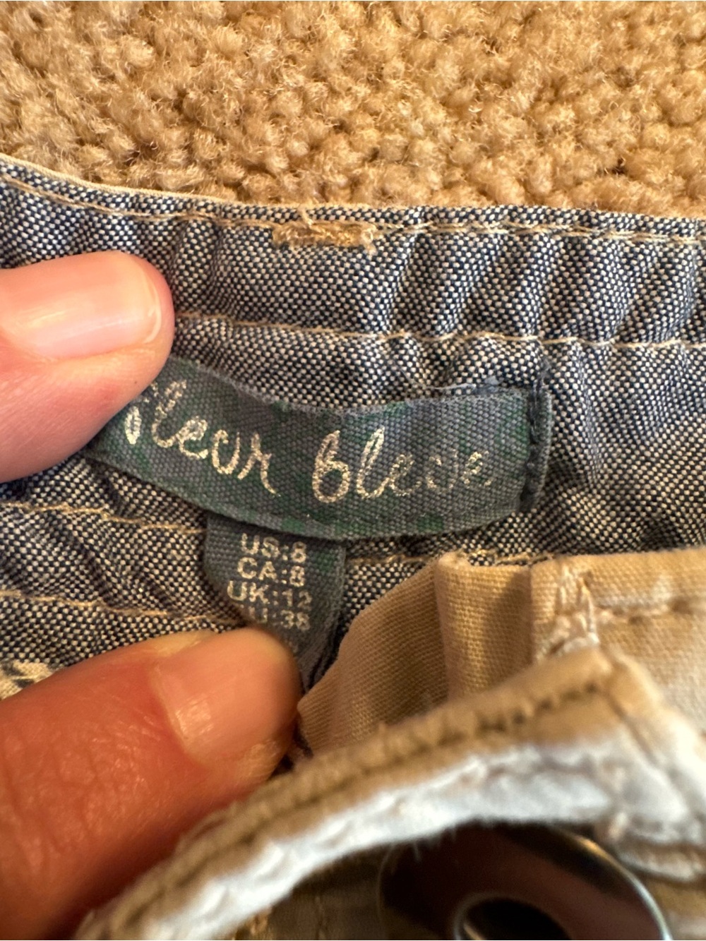 Women’s Casual Khaki Skirt - Picture 3 of 5
